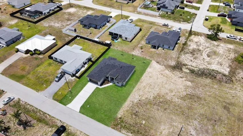 1426 NW 17th  AVE, Cape Coral, FL 33993