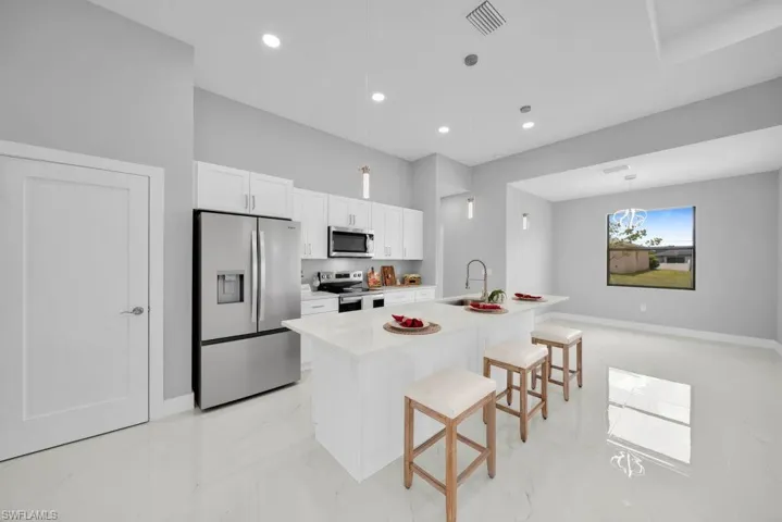 1426 NW 17th  AVE, Cape Coral, FL 33993