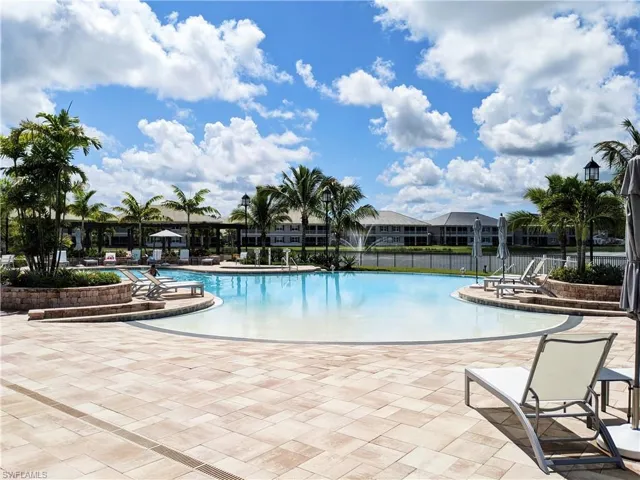 178  Indies E DR, Naples, FL 34114