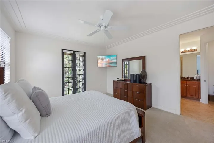9134  Chula Vista  ST, Naples, FL 34113