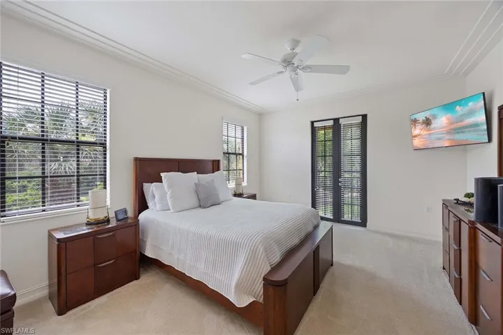 9134  Chula Vista  ST, Naples, FL 34113