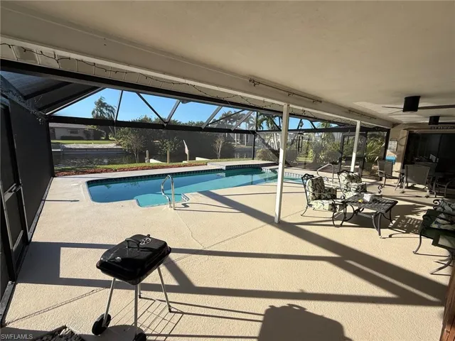 Spacious covered Lanai