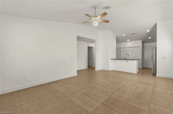 6254 Vista Garden Way A, Naples, Florida 34112