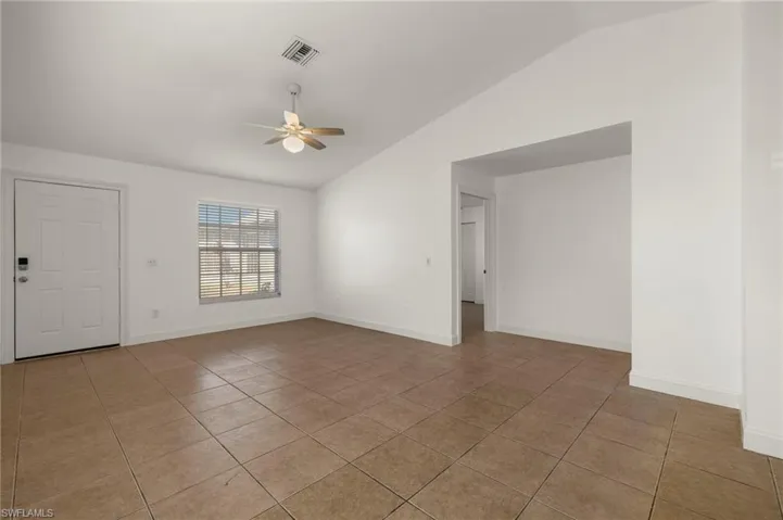 6254 Vista Garden Way A, Naples, Florida 34112