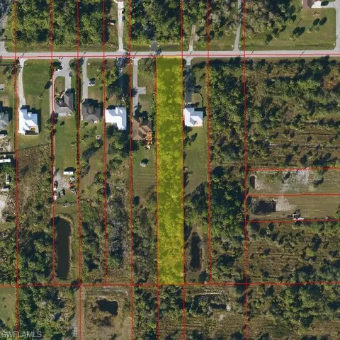 Map / location featuring property parcel outlined