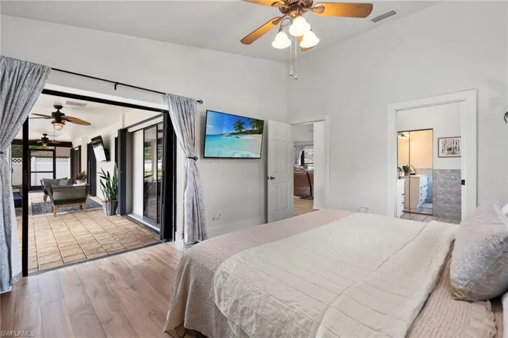 98 Chardon Pl, Naples, Florida 34110