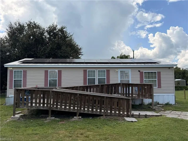 8240 Penny Dr, North Fort Myers, Florida 33917