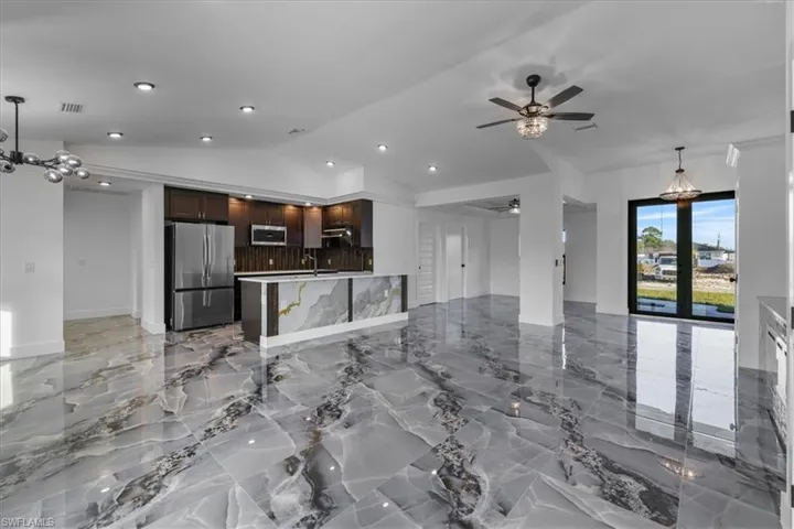 2900 3rd St Sw, Lehigh Acres, Florida 33976