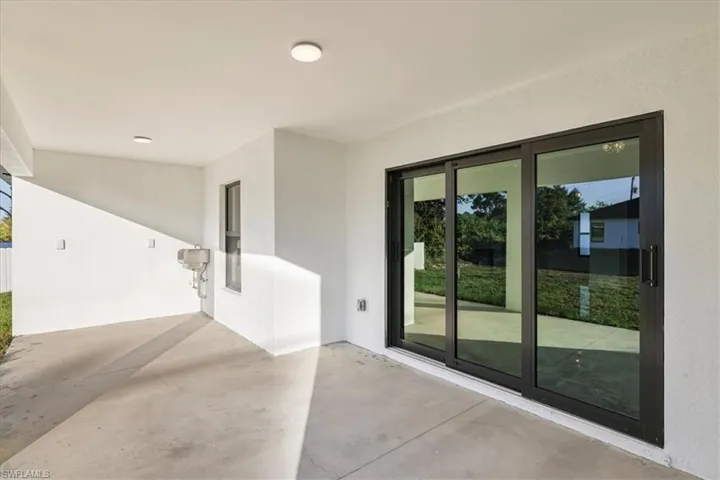 2900 3rd St Sw, Lehigh Acres, Florida 33976