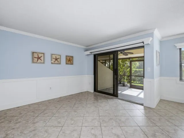 1512  Mainsail  DR, Naples, FL 34114