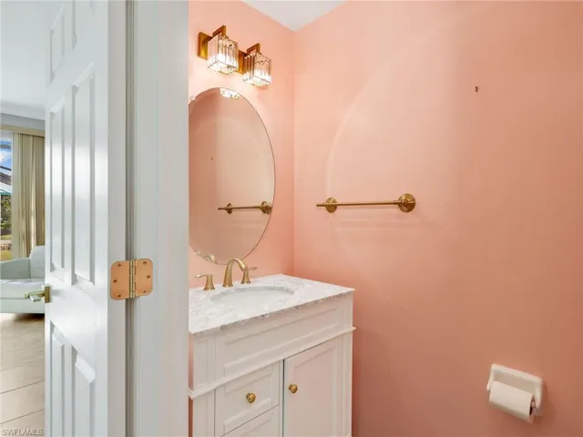 15918  Marcello  CIR, Naples, FL 34110