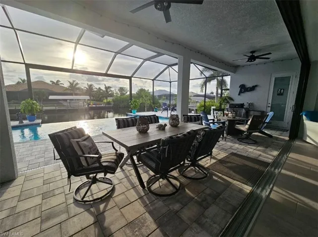 Outdoor Living Space to Entertain