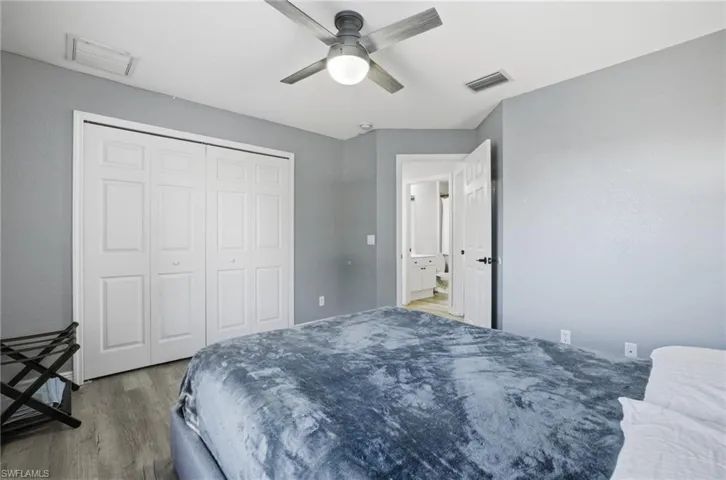 2311 Sw 4th Ct, Cape Coral, Florida 33991