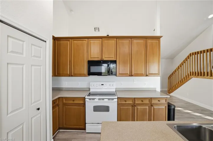 2311 Sw 4th Ct, Cape Coral, Florida 33991