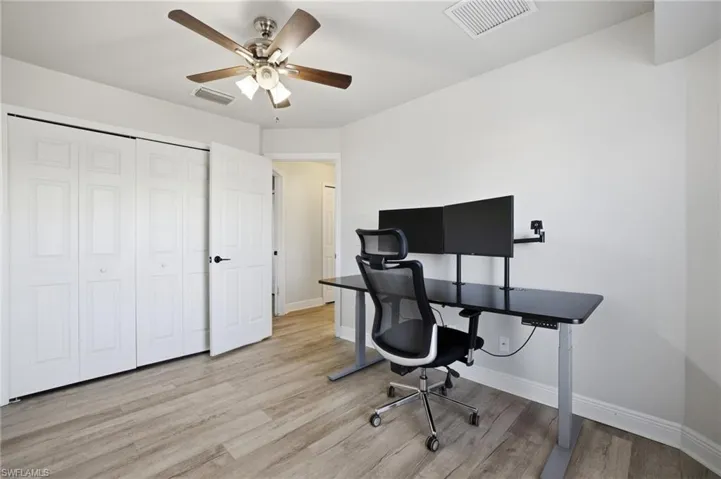 2311 Sw 4th Ct, Cape Coral, Florida 33991