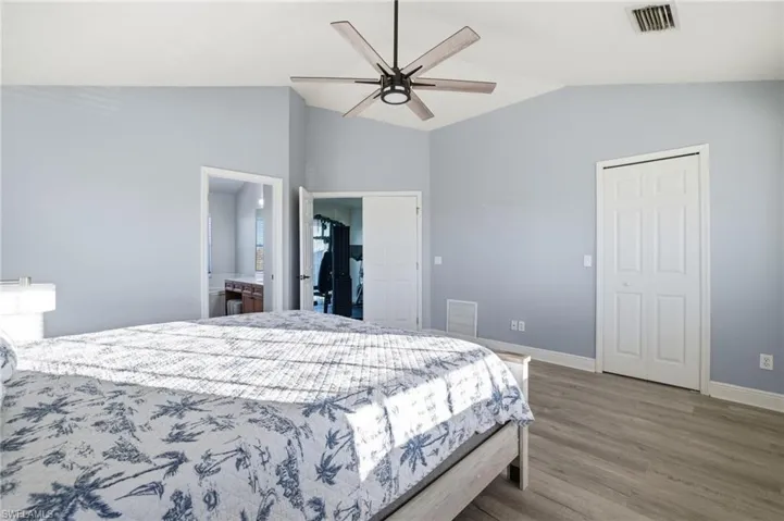 2311 Sw 4th Ct, Cape Coral, Florida 33991