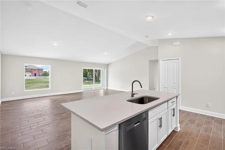 1908 Nw 17th St, Cape Coral, Florida 33993
