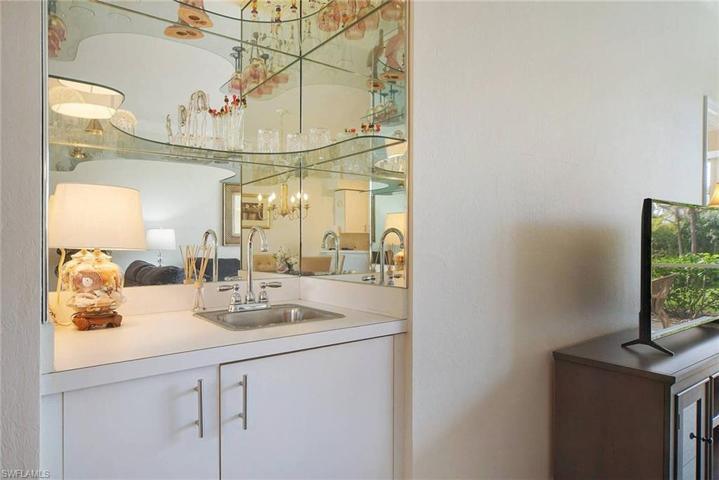 Wet bar