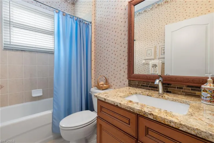15040 Balmoral Loop, Fort Myers, Florida 33919