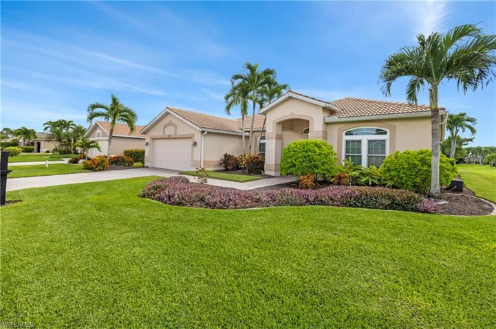 15040 Balmoral Loop, Fort Myers, Florida 33919
