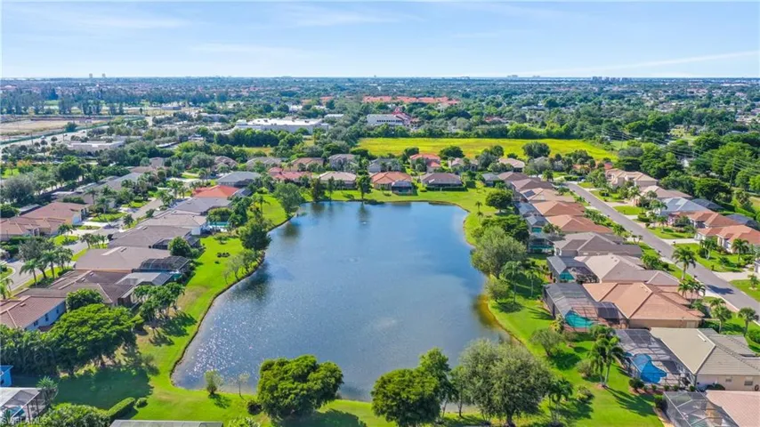 15040 Balmoral Loop, Fort Myers, Florida 33919