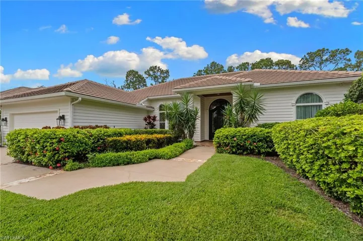 189 Edgemere Way S, Naples, Florida 34105