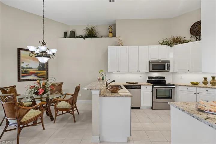 25252  Galashields  CIR, Bonita Springs, FL 34134