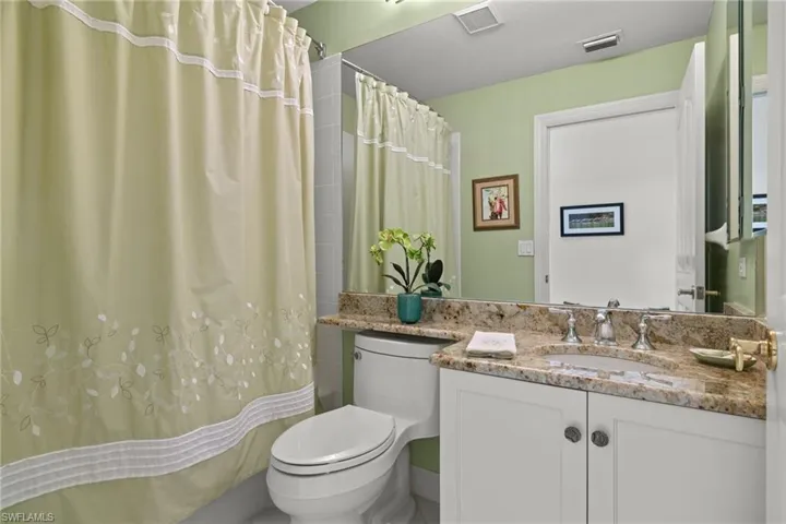 25252  Galashields  CIR, Bonita Springs, FL 34134