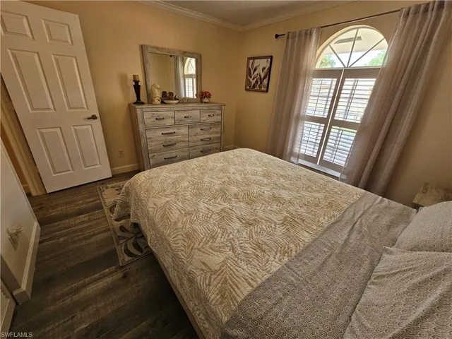 668 Mardel Ct 807, Naples, Florida 34104
