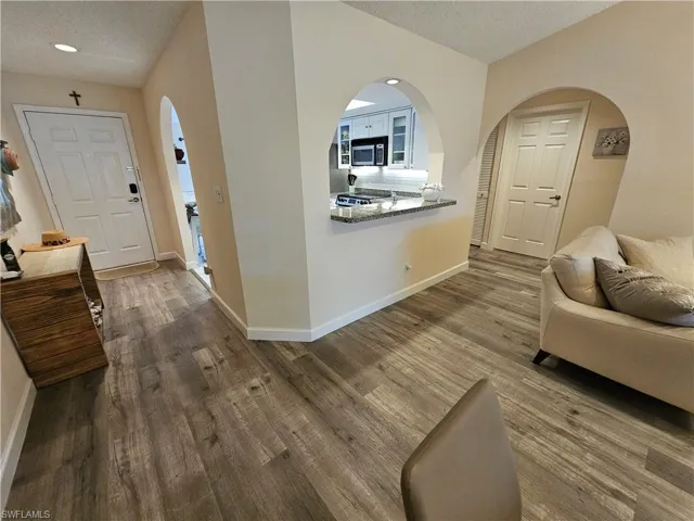 668 Mardel Ct 807, Naples, Florida 34104