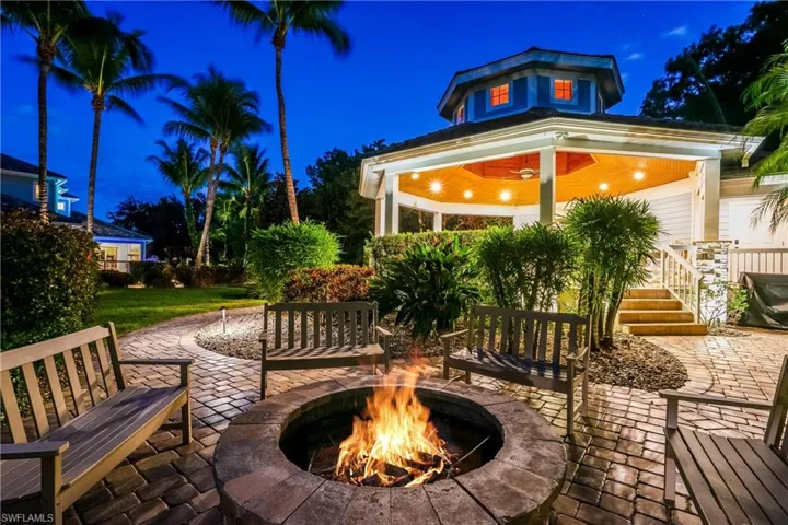 12630 Apopka Ct, North Fort Myers, Florida 33903
