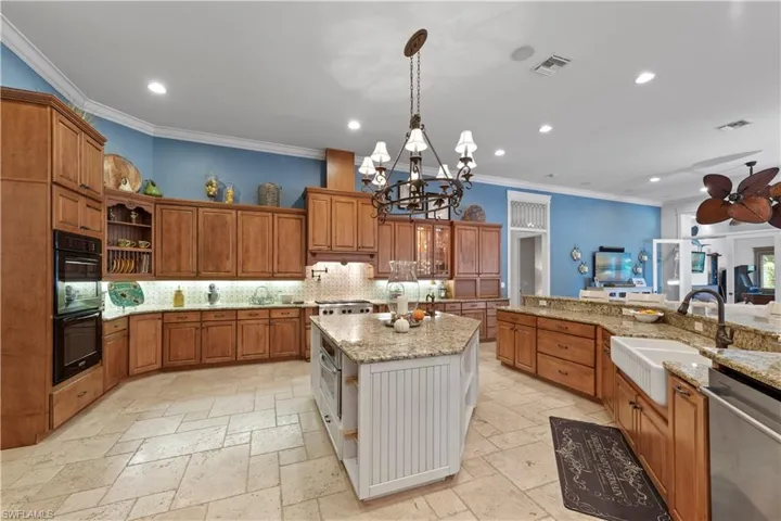 12630 Apopka Ct, North Fort Myers, Florida 33903