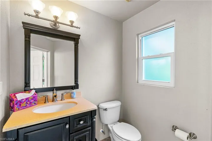 12630 Apopka Ct, North Fort Myers, Florida 33903