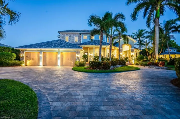 12630 Apopka Ct, North Fort Myers, Florida 33903