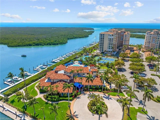 435  DOCKSIDE  DR, Naples, FL 34110