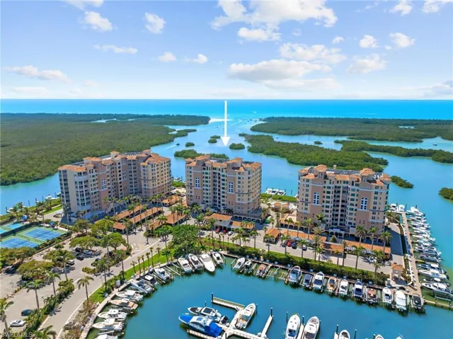435  DOCKSIDE  DR, Naples, FL 34110
