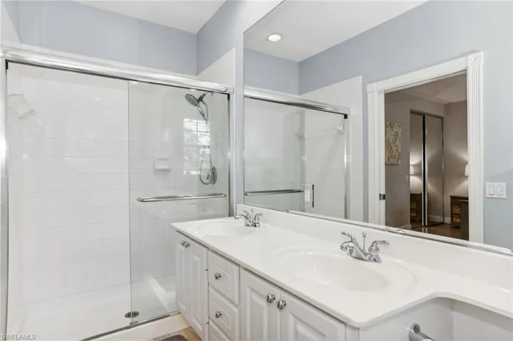 28602  Alessandria  CIR, Bonita Springs, FL 34135