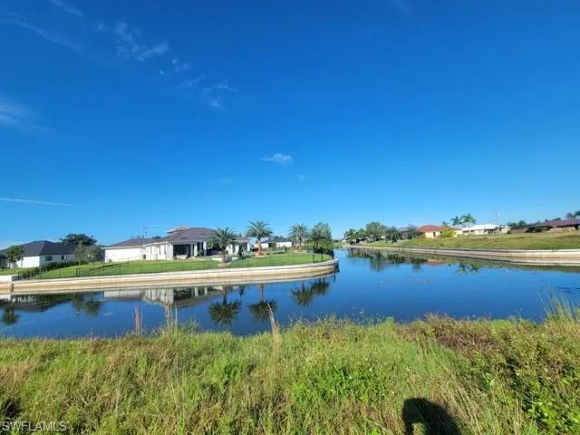 2212 Sw 4th Ave, Cape Coral, Florida 33991