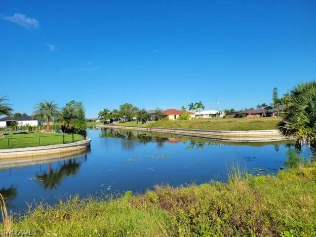 2212 Sw 4th Ave, Cape Coral, Florida 33991