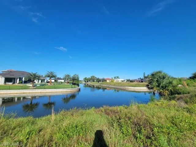 2212 Sw 4th Ave, Cape Coral, Florida 33991