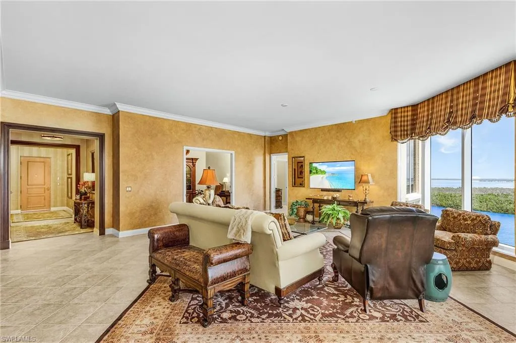 4137 Bay Beach LN, Fort Myers Beach, FL 33931,225062219