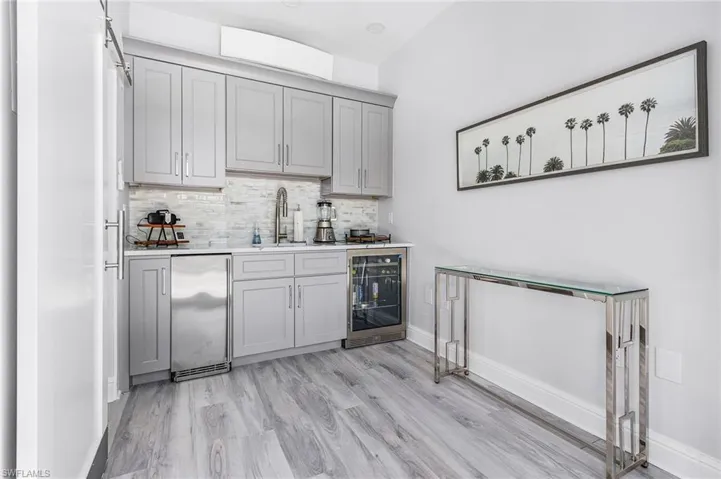 4137 Bay Beach LN, Fort Myers Beach, FL 33931,225062219