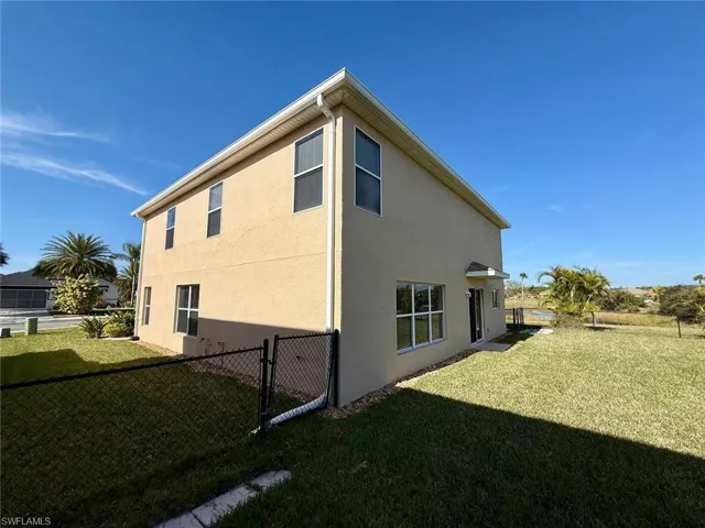 18168 Horizon View Blvd, Lehigh Acres, Florida 33972