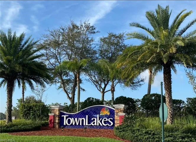 18168 Horizon View Blvd, Lehigh Acres, Florida 33972
