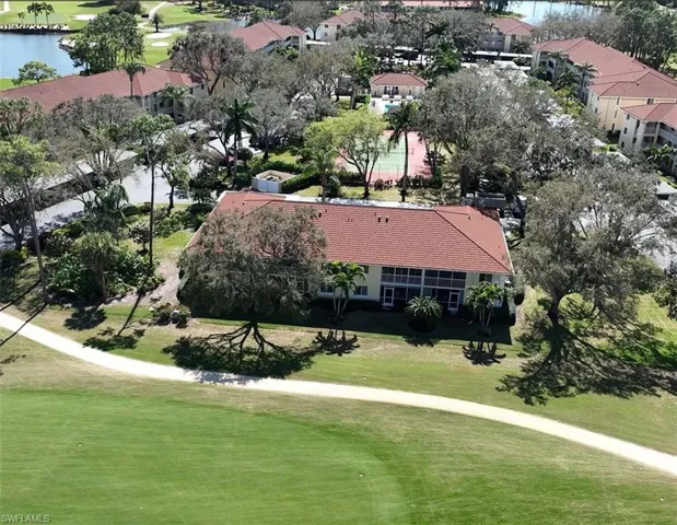 3705  Amberly N CIR, Naples, FL 34112