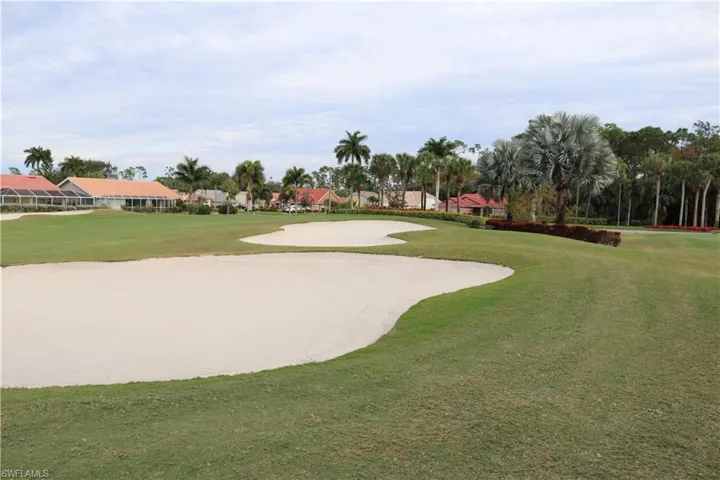 3705  Amberly N CIR, Naples, FL 34112