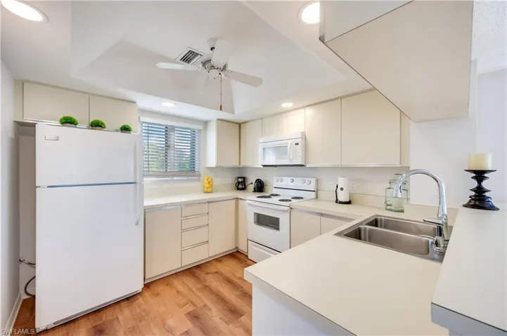 1645 Spoonbill Ln C, Naples, Florida 34105