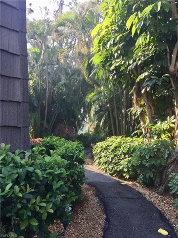1645 Spoonbill Ln C, Naples, Florida 34105