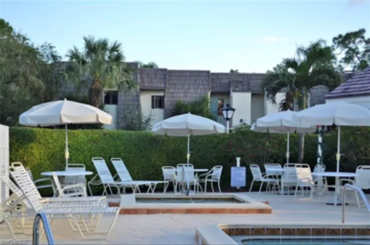 1645 Spoonbill Ln C, Naples, Florida 34105
