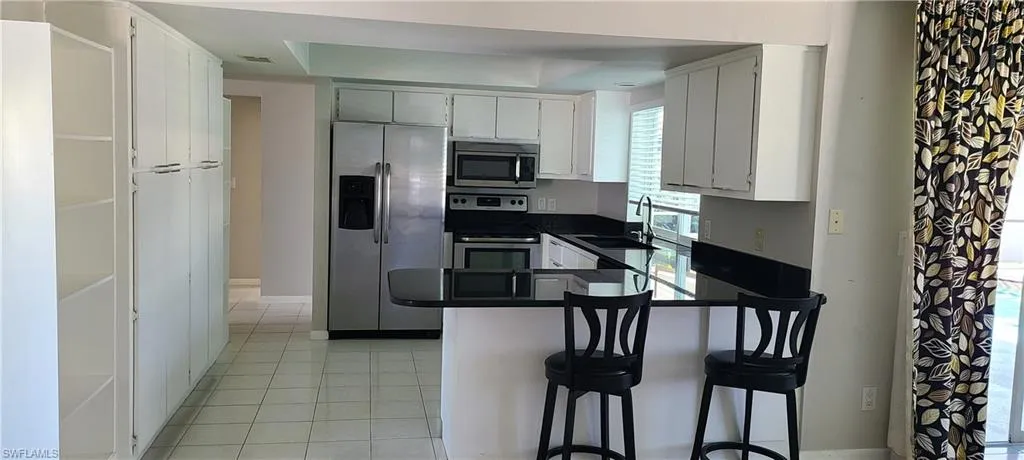 3822 SE 4th  AVE, Cape Coral, FL 33904